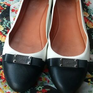 Marc Jacob's tuxedo flats size 8.5